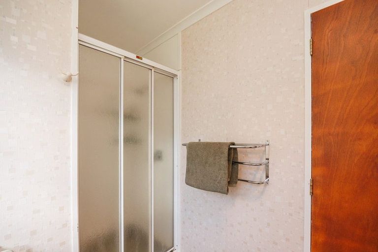 Photo of property in 4 Gainsborough Grove, Highbury, Palmerston North, 4412