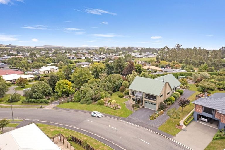 Photo of property in 12 Grove Avenue, Weston, Oamaru, 9401