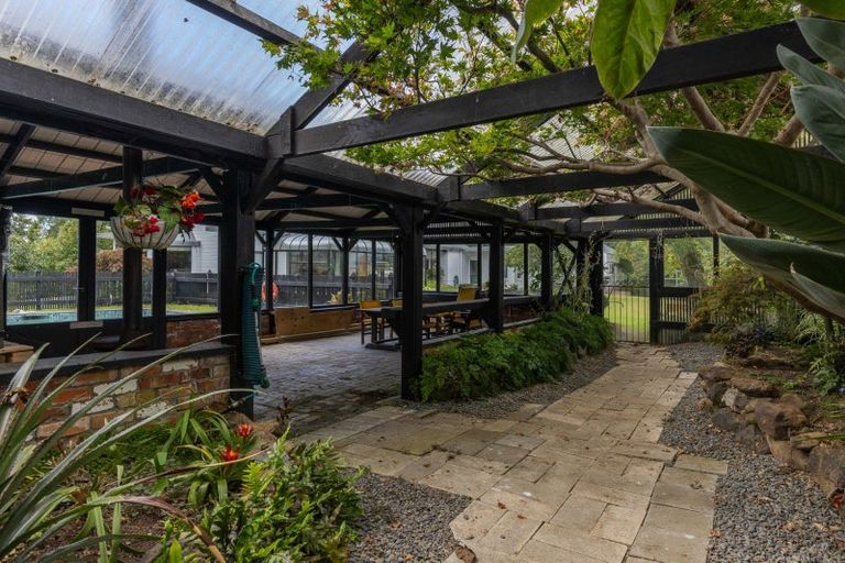 Photo of property in 208 Roslyn Road, Levin, 5510