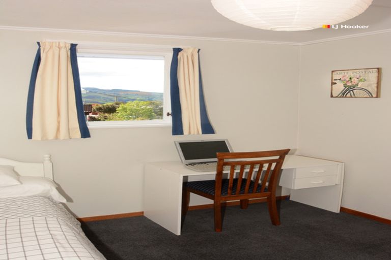 Photo of property in 14 Hanlon Street, Halfway Bush, Dunedin, 9010