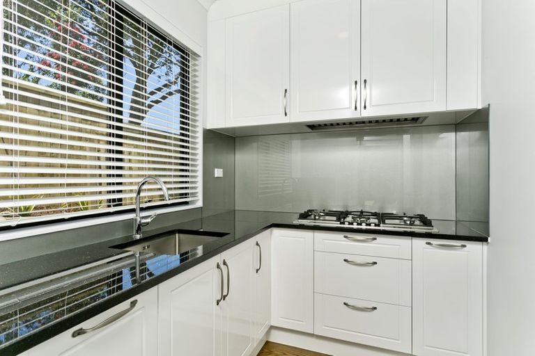 Photo of property in 23a Kyle Road, Greenhithe, Auckland, 0632