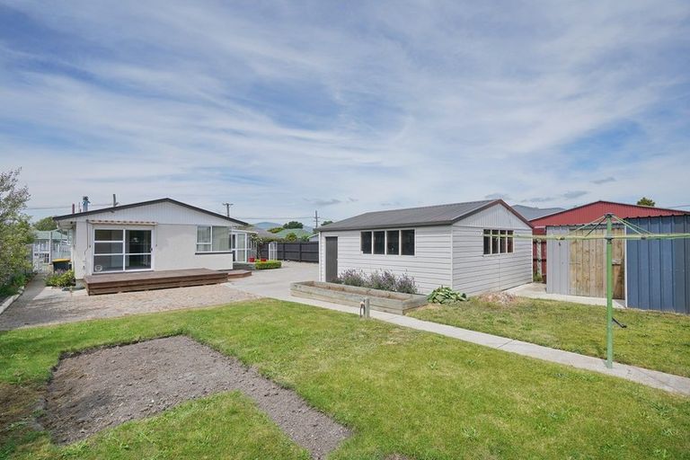 Photo of property in 45 Rowses Road, Aranui, Christchurch, 8061