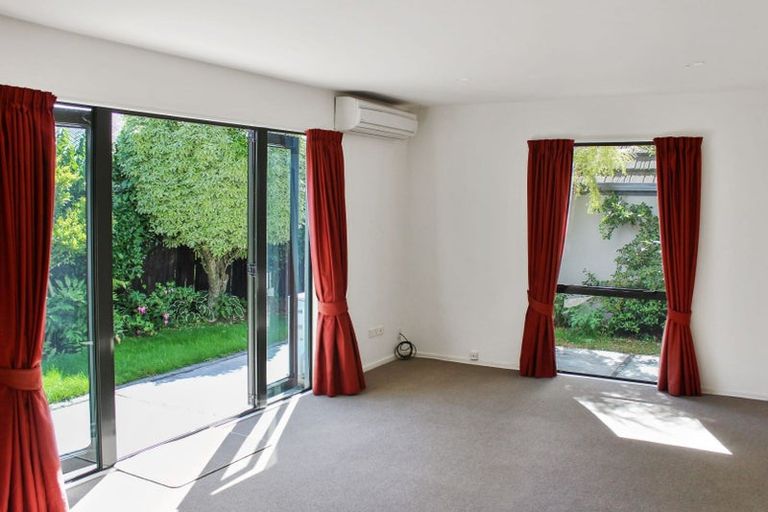 Photo of property in 28b Creyke Road, Ilam, Christchurch, 8041