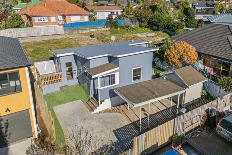 Photo of property in 17 Liverpool Street, Papakura, 2110