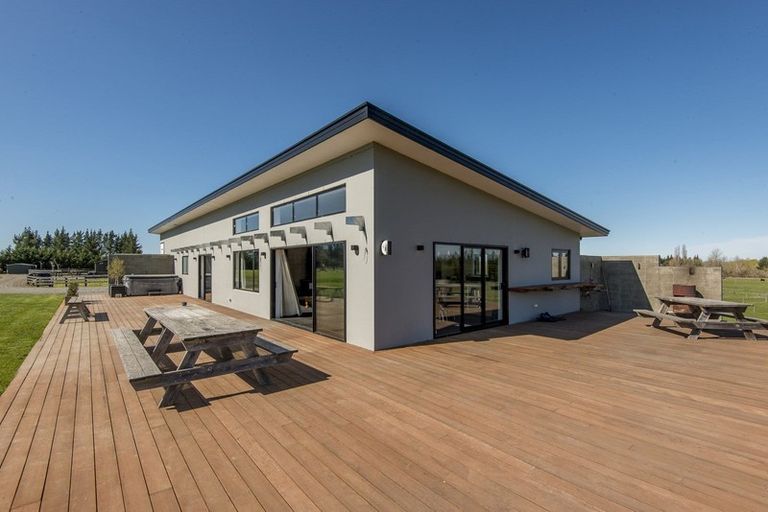 Photo of property in 51 Swamp Road, Loburn, Rangiora, 7472