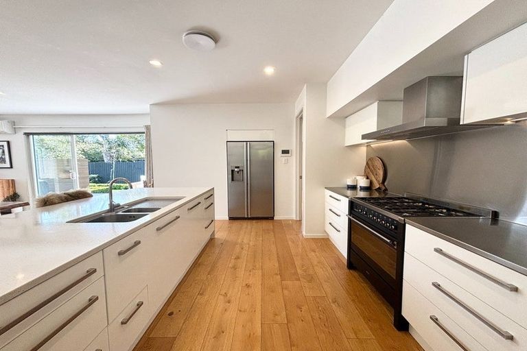 Photo of property in 233 Ilam Road, Ilam, Christchurch, 8041