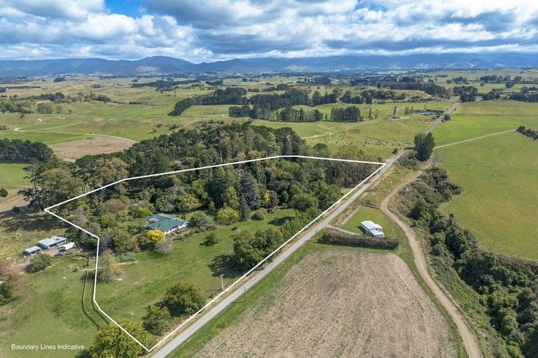 Photo of property in 112 Donghi Road, Ormondville, Dannevirke, 4977