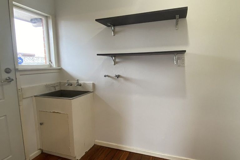 Photo of property in 6a Portnall Place, Parklands, Christchurch, 8083