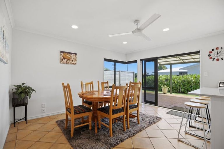 Photo of property in 1 Pembroke Drive, Bethlehem, Tauranga, 3110