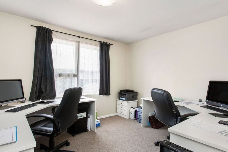 Photo of property in 39 Sandown Crescent, Aranui, Christchurch, 8061