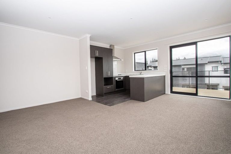 Photo of property in 9/10 Charlemont Street, Whitiora, Hamilton, 3200