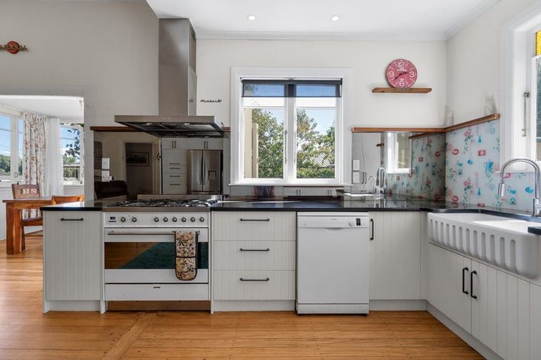 Photo of property in 4 Williams Street, Cambridge, 3434