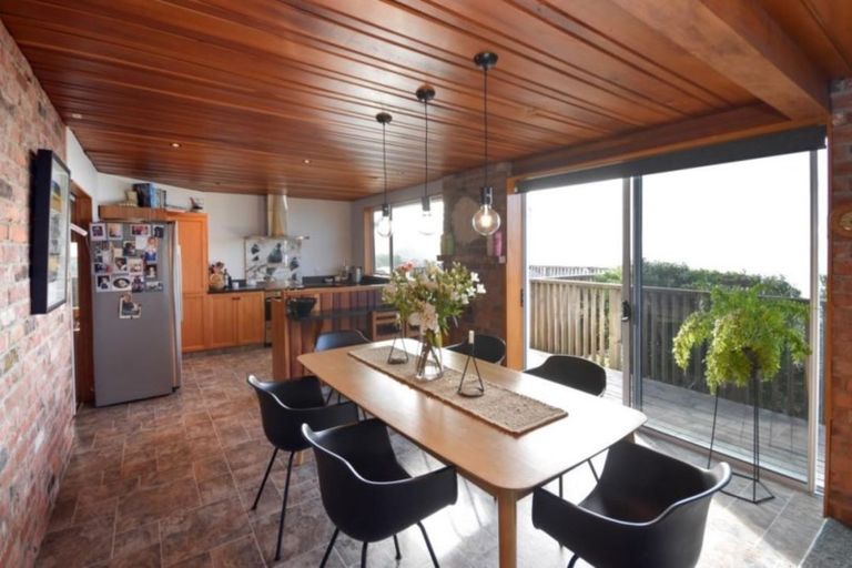 Photo of property in 11 Rata Street, Upper Vogeltown, New Plymouth, 4310