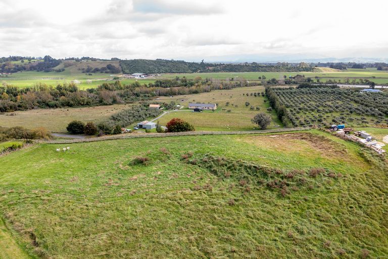 Photo of property in 392a Black Rock Road, Te Ore Ore, Masterton, 5886