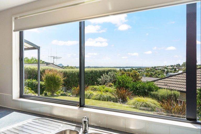 Photo of property in 11 Peregrine Place, Welcome Bay, Tauranga, 3112
