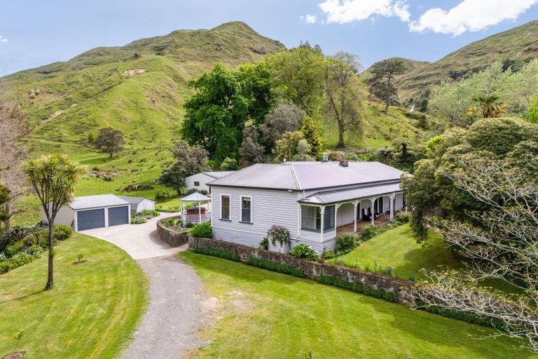Photo of property in 1231 Aropaoanui Road, Tangoio, Napier, 4181