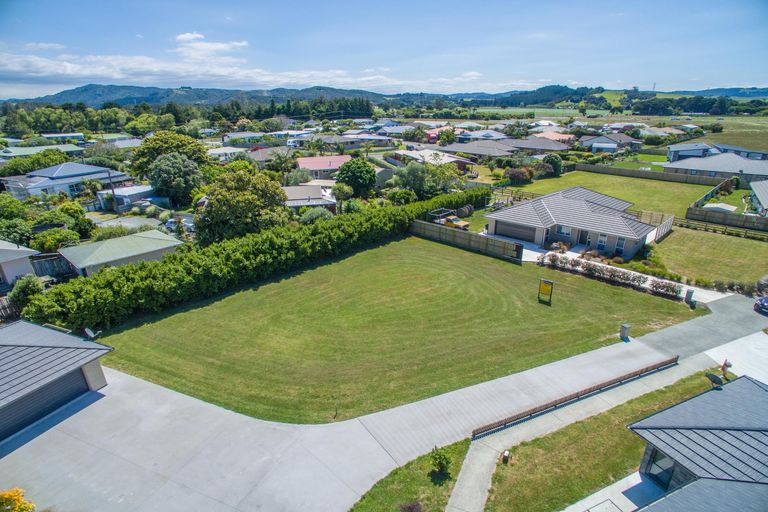 Photo of property in 8 Watch Lane, Waipu, 0510