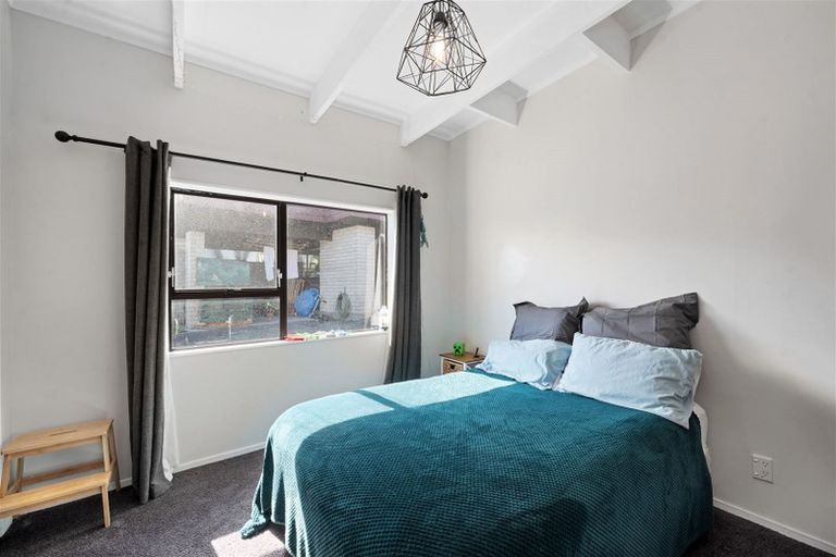 Photo of property in 28 Hyde Avenue, Richmond Heights, Taupo, 3330