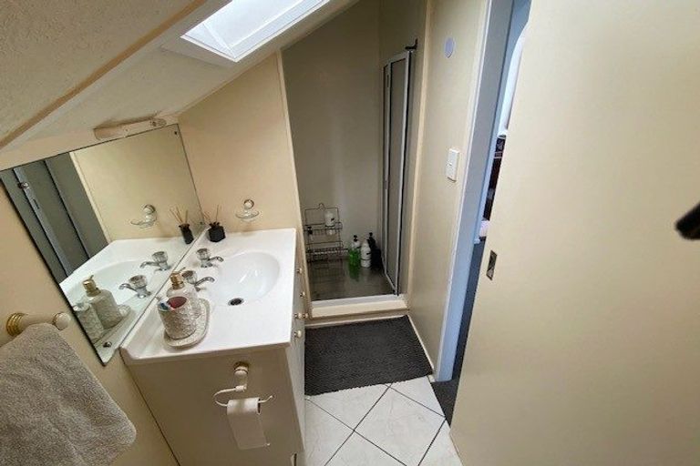 Photo of property in 169 Bucklands Beach Road, Bucklands Beach, Auckland, 2012