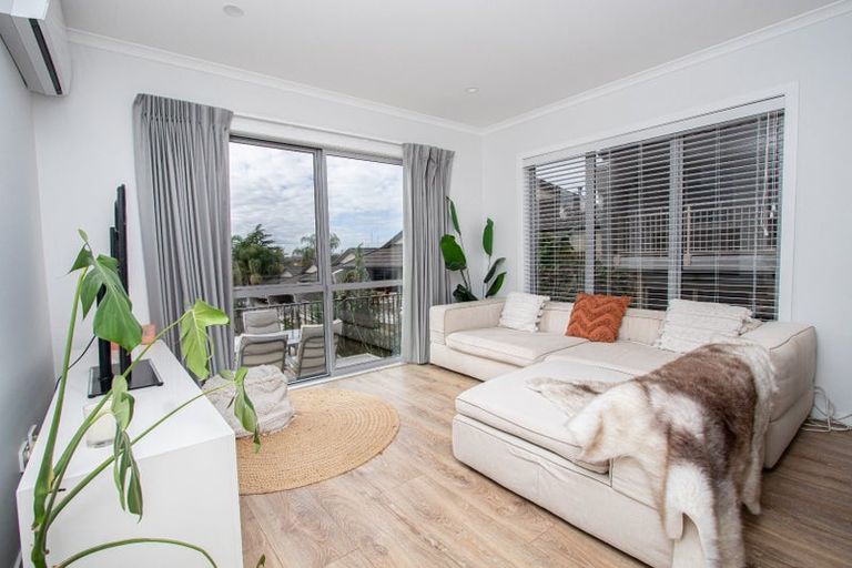 Photo of property in 17/19 Ruakiwi Road, Hamilton Lake, Hamilton, 3204