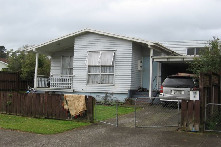 Photo of property in 2/12 Citril Place, Red Hill, Papakura, 2110