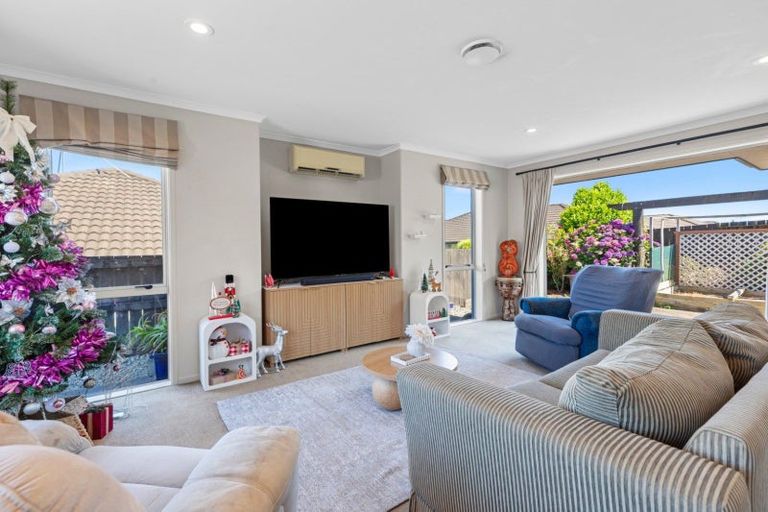 Photo of property in 2 Glencoe Court, Pyes Pa, Tauranga, 3112