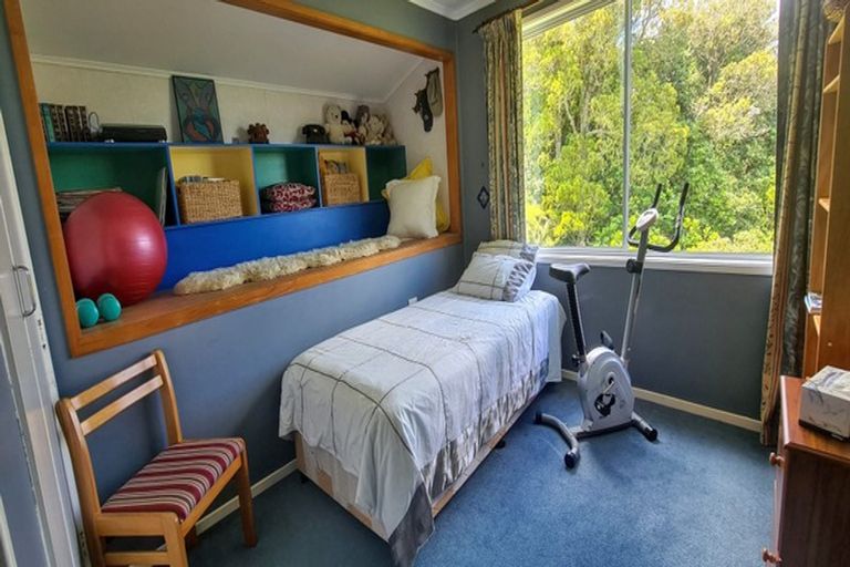 Photo of property in 26 Whaka Street, Maungaturoto, 0520