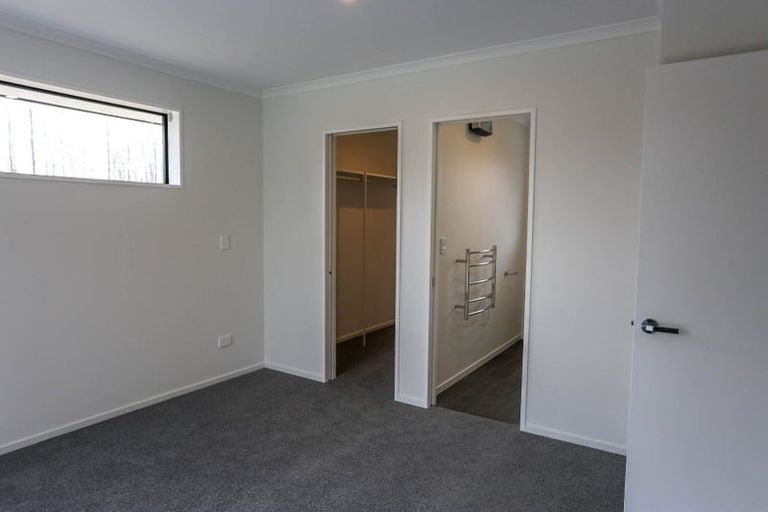 Photo of property in 9 Mcquillan Avenue, Woodend, 7610