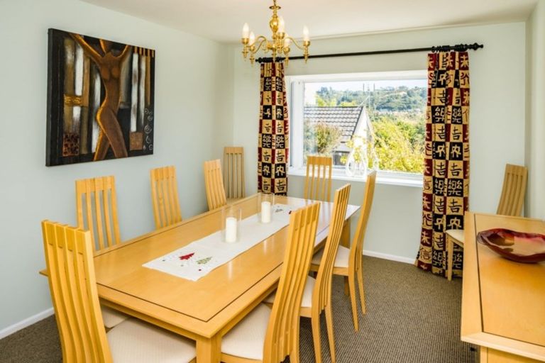 Photo of property in 24 Sailmaker Close, Whitby, Porirua, 5024