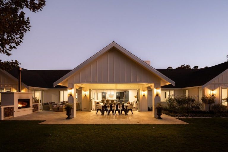 Photo of property in 154 Dry Hills Lane, Riverlands, Blenheim, 7274