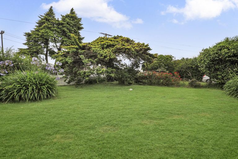 Photo of property in 71 Mcannalley Street, Manurewa East, Auckland, 2102