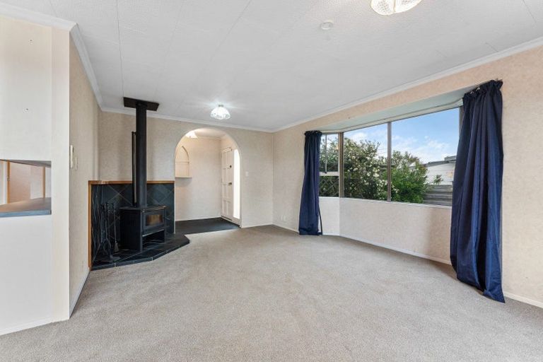 Photo of property in 10 Meadowbrook Drive, Cloverlea, Palmerston North, 4412