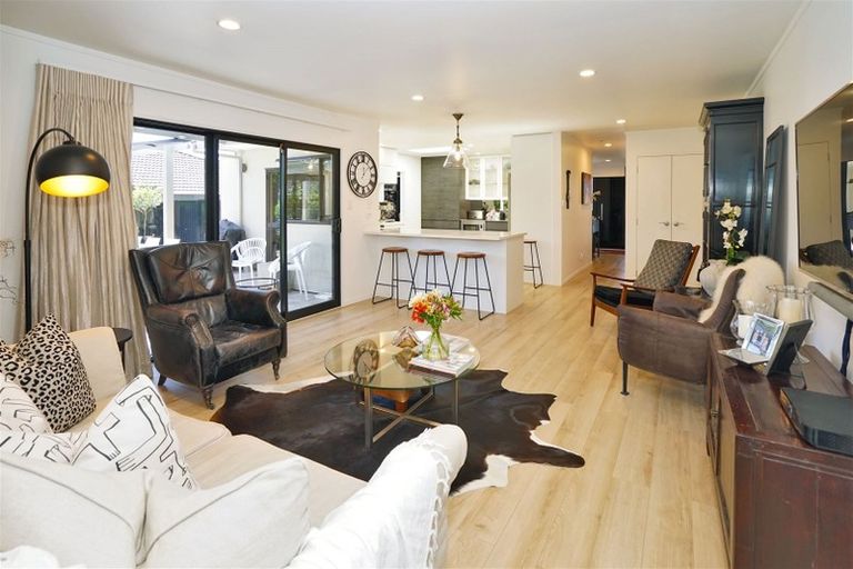 Photo of property in 6 Munro Place, Flagstaff, Hamilton, 3210