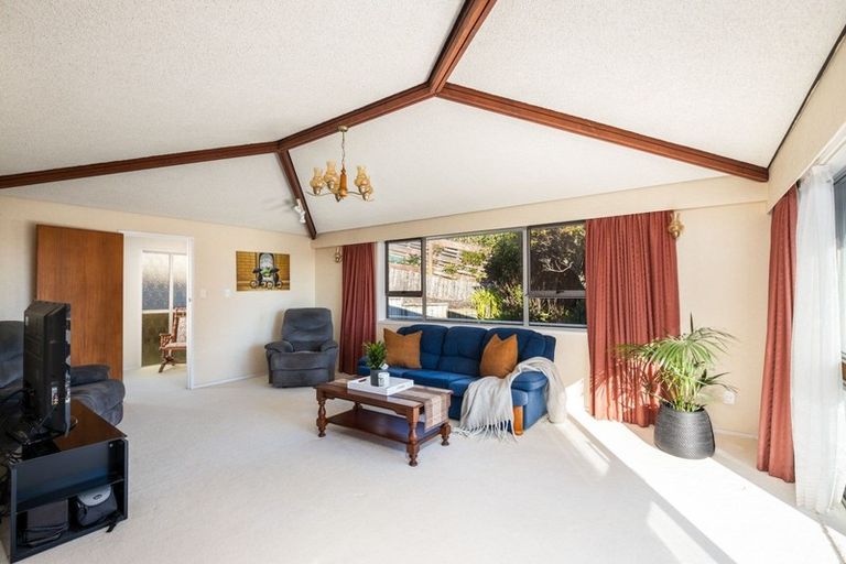 Photo of property in 9 Fairfax Terrace, Frankleigh Park, New Plymouth, 4310