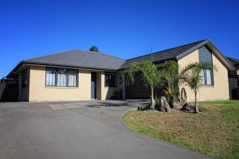 Photo of property in 10 Omega Place, Coastlands, Whakatane, 3120