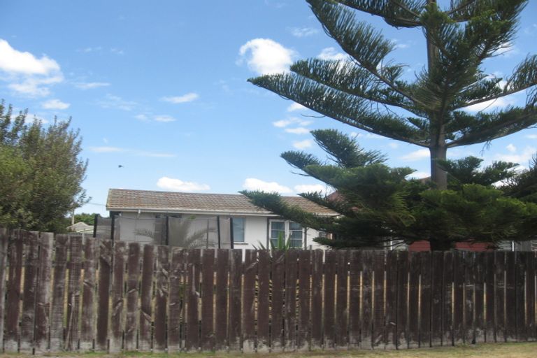 Photo of property in 8 Pukehina Parade, Pukehina, Te Puke, 3189