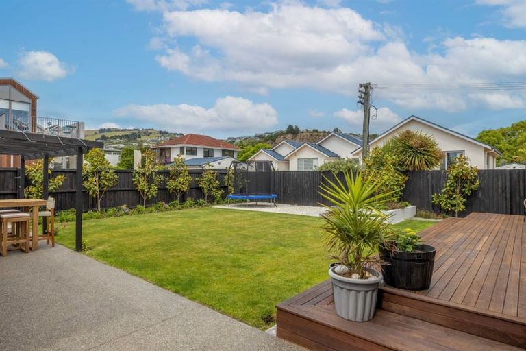 Photo of property in 87 Beachville Road, Redcliffs, Christchurch, 8081