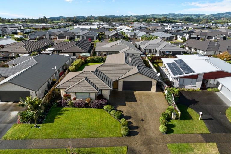 Photo of property in 40 Penetaka Heights, Pyes Pa, Tauranga, 3112
