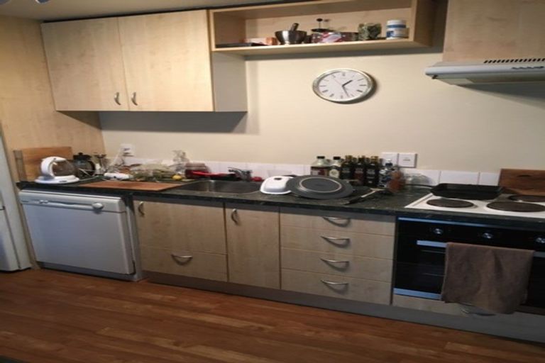 Photo of property in 2/35 Ely Street, Christchurch Central, Christchurch, 8013