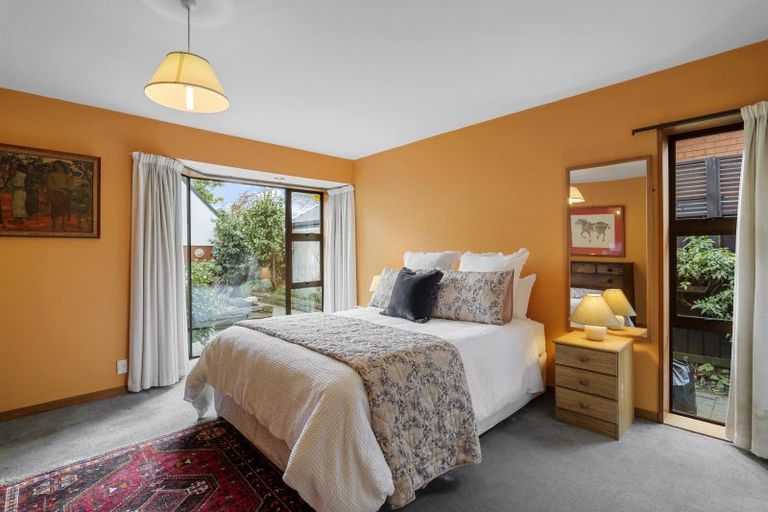 Photo of property in 20 Snowdon Road, Fendalton, Christchurch, 8052