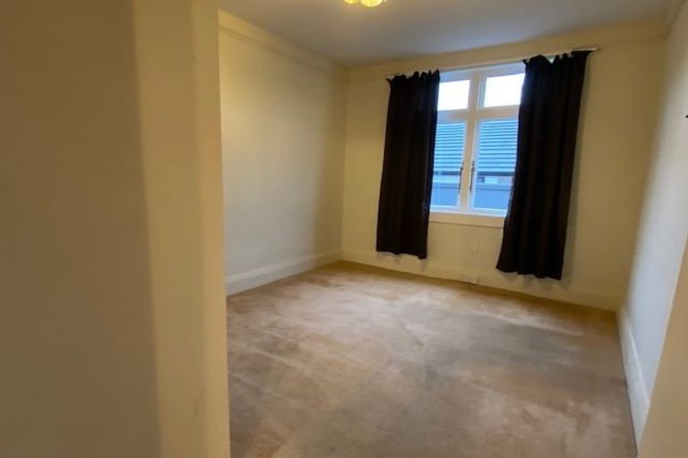 Photo of property in 50 Norton Park Avenue, Fairfield, Lower Hutt, 5011