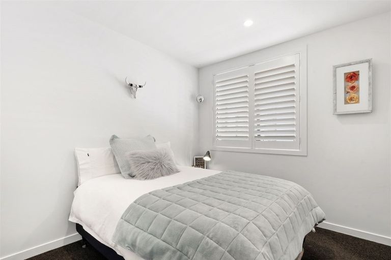 Photo of property in 6/50 Ocean View Road, Northcote, Auckland, 0627