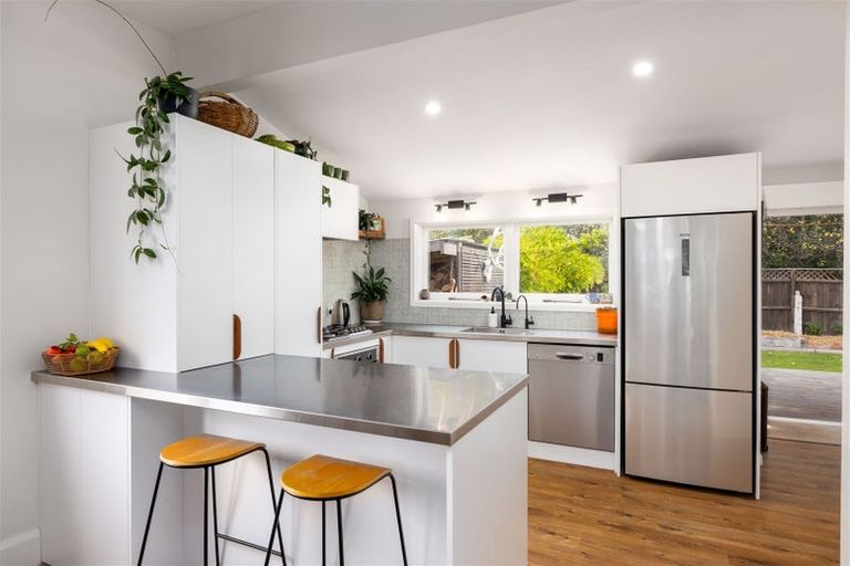 Photo of property in 47 Mayfield Avenue, Mairehau, Christchurch, 8013