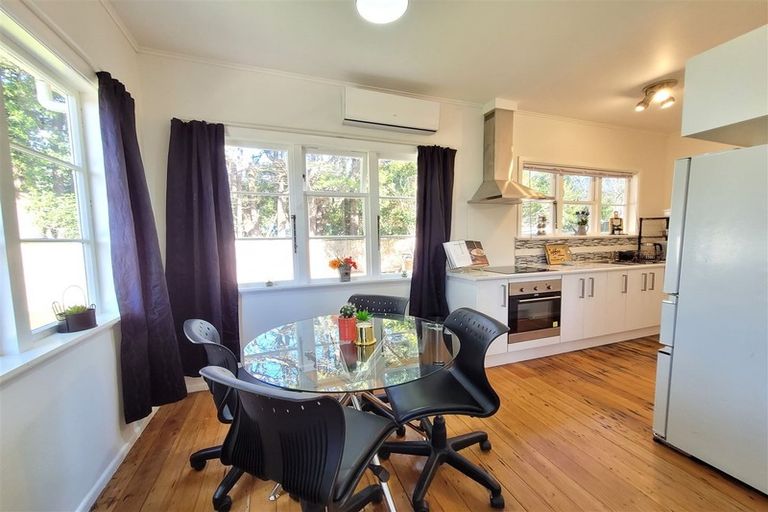 Photo of property in 11 Seddon Street, Naenae, Lower Hutt, 5011