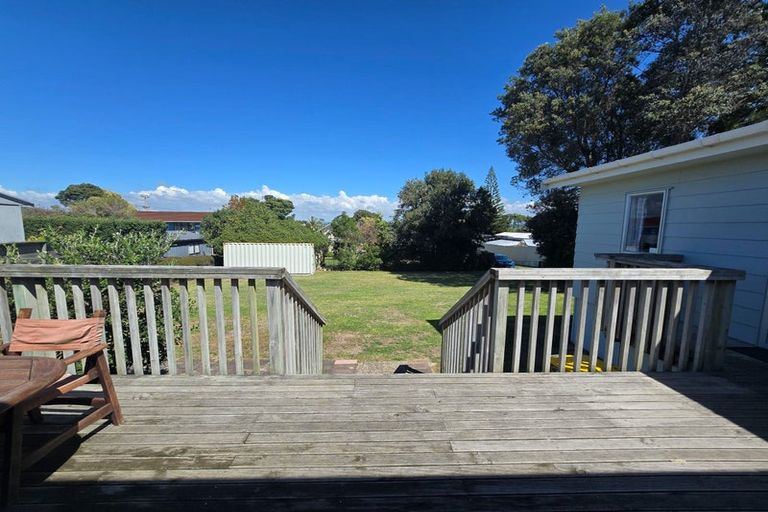 Photo of property in 585 Pukehina Parade, Pukehina, Te Puke, 3189