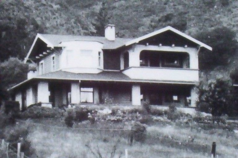 Photo of property in 19-21 Leicester Street, Picton, 7220