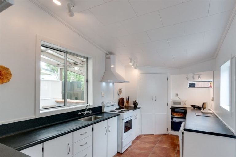 Photo of property in 72 Mcgrath Street, Napier South, Napier, 4110