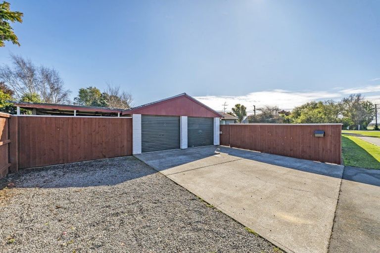 Photo of property in 69 Station Street, Leeston, 7632