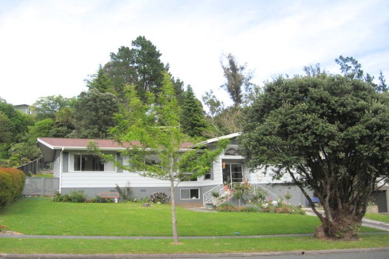 Photo of property in 15 Seddon Crescent, Whataupoko, Gisborne, 4010