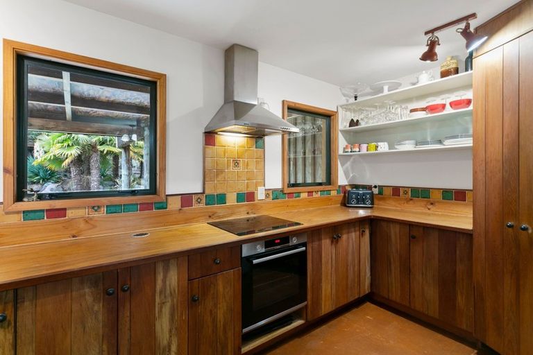 Photo of property in 6 Astelia Way, Waipahihi, Taupo, 3330